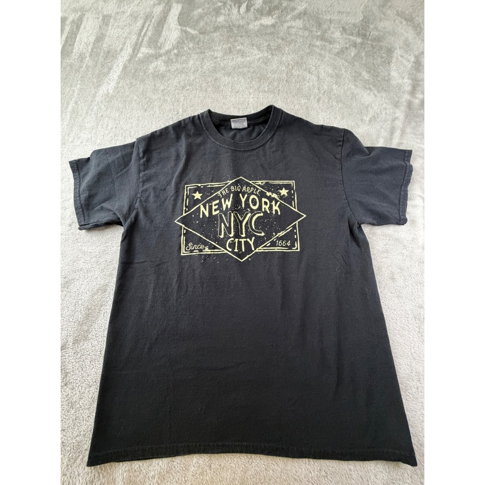 MV Sport T-Shirt Mens Large Black New York NYC City Graphic Tee Short Sleeve